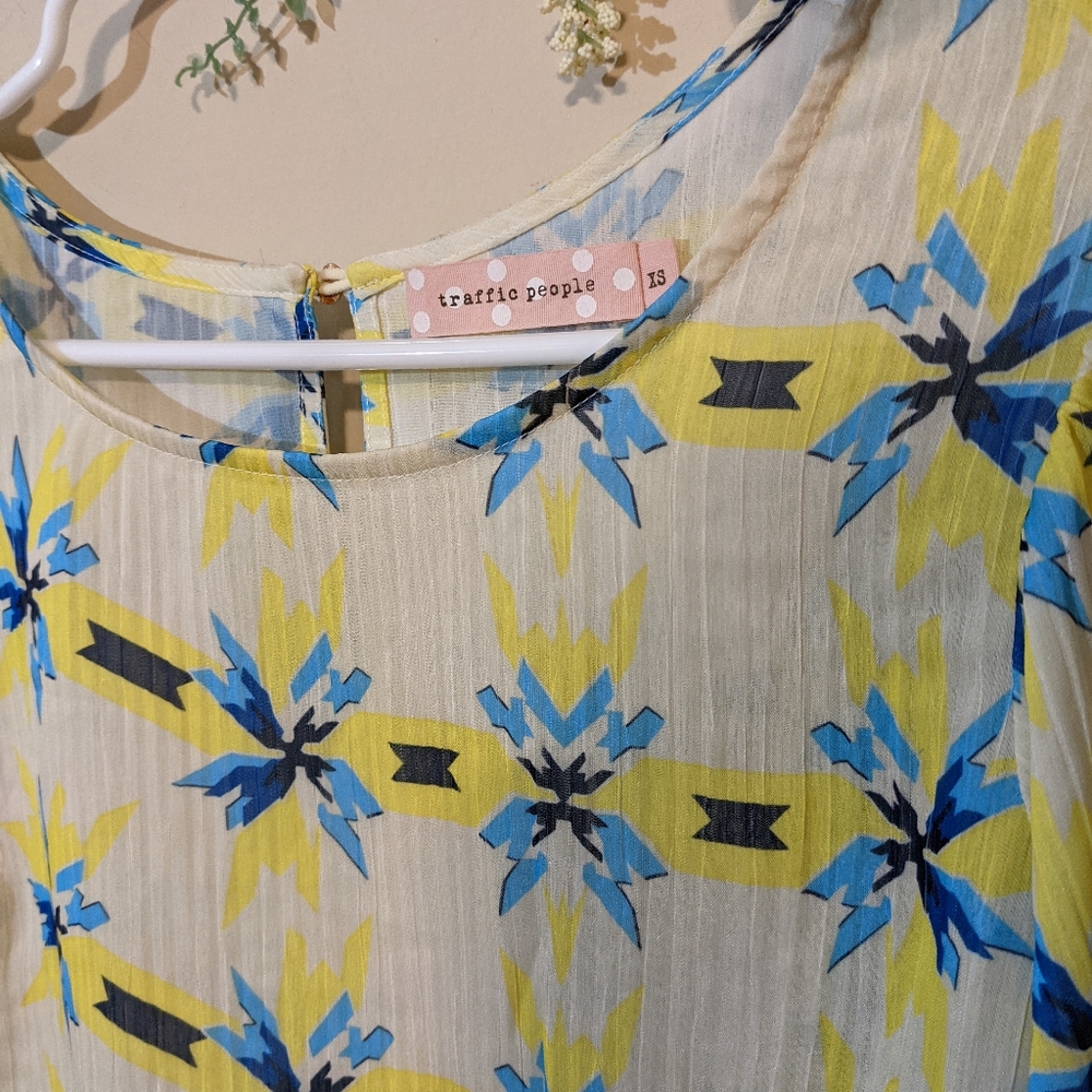 Traffic People Ruffle Print top - Picture 5 of 5